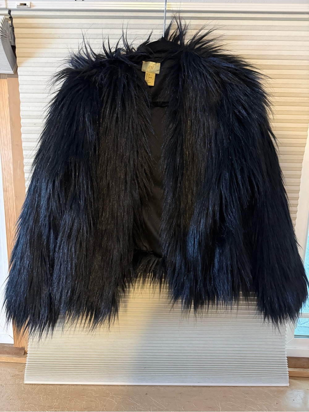 H&M FAUX FUR COAT size 2